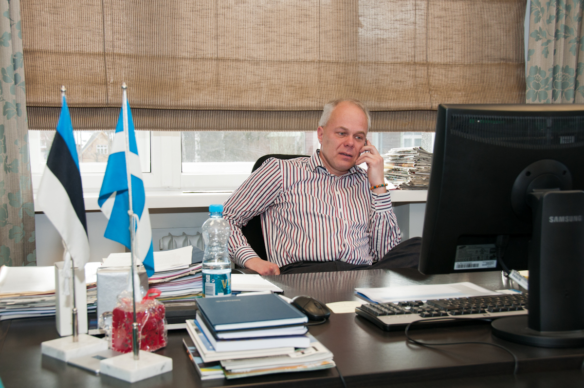 Vaatamata linnapea tihedale tööajale